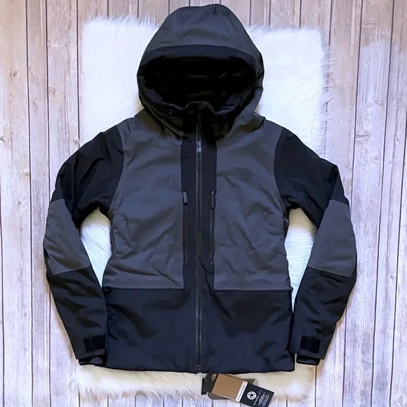 The North Face Women’s DMTR FUTURELIGHT Down Ski Jacket In TNF Black - Picture 2 of 13